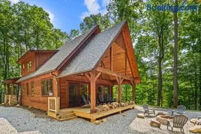 Serene Blue Ridge Pkwy Cabin - Image 1