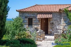 Porto Kalamitsi Stone-built Bungalows - Image 1