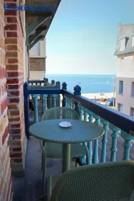 Le 8 ∙ Appartement cosy avec balcon vue sur mer - Image 3