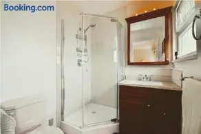 Best Room - Image 2