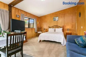 Pickering Barn Stay - Image 3