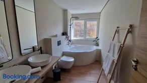 Waterside SPA Hotel - Image 5
