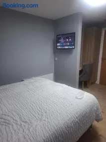 Appartment 3 at Busy Bee - Image 5
