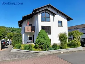 Spettacolare appartamento con sauna, terrazza e giardino | Vista sulla città - Image 1
