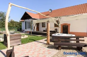 Tiszatardos Guesthouses - Estate Houses - 3 Houses , up to 15 Guest, 3000 sqm - near Tokaj & Tisza - Image 1
