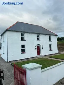 Entire Farmhouse in Tipperary - Image 3