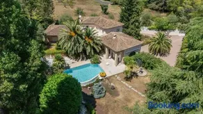 Prestigious 5-star garden villa - Image 2
