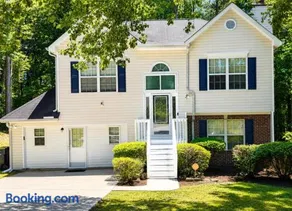 The Fairburn Luxe Retreat - Image 2