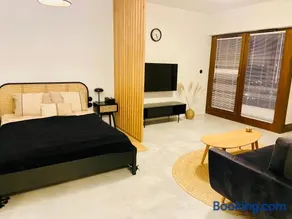 AK Apartments 2 - Image 1
