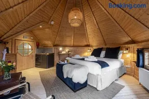 Loganlea Cabin - Image 4