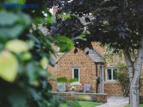 Climbing Rose Cottage - Dog Friendly - Peaceful Cotswold Cottage - Image 5