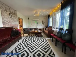 Outintic House - Image 5