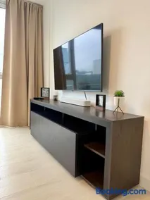 MarDelSuites - 2 Ambiente Deluxe Piso 11 - Cochera Opcional, AC, Pileta, 2min Playa - Image 2