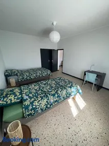 Maison 2 chambres 3 lits 4 couchages et extérieur - Image 5
