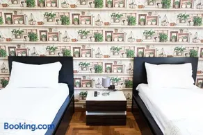 Laetitia Guest House32 - Image 2