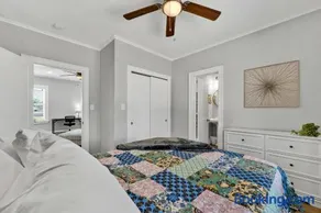 Updated 1BR Near Halliburton & Duncan Regional Hospital - Image 4