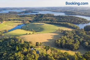 Gorgeous villa 10 acre of land - Image 5
