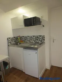 Appartements et studios meublés au centre ville d'Ouzouer Sur Loire - Image 4