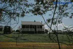 Two Brothers' Cabin - Image 1