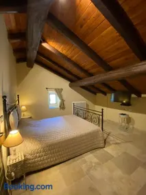 Tenuta Folesano Wine Estate 13th century - Image 3