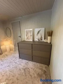 Toppleilighet i sentrum av øystese - Image 4