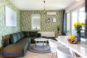 Balaton Lakeside Residence - Image 2