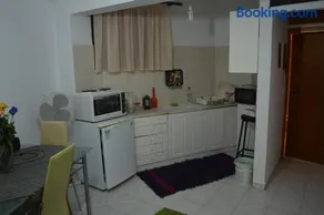 Apartment in the Center of Aigio F - Image 1