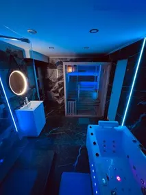Appart Hotel avec Sauna, Jacuzzi, - Image 3
