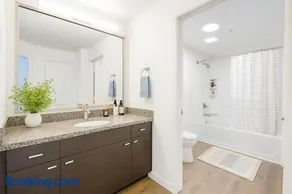 Relaxed Marina del Rey Stay - 1BR with Pool, Sauna & Gym Access - Image 2