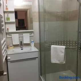 Mikes Apartman - Image 2