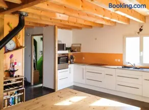 Maison de vacances avec terrasse, barbecue et jardin | Vue montagne - Image 2