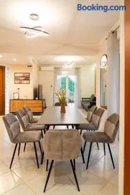 Sammys Sea Breeze Maisonette By Greece Apartments - Image 2