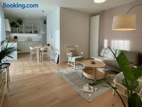 DearDeer Apartment - Image 1