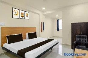 Hotel O SVR Grand Luxury Rooms - Image 2