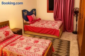 Super Close to the Beach 30 meters Cozy Summer Apartment - Image 3