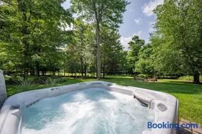 Lake Country by Railey Vacations - Image 1