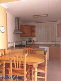 Apartamentos El Canaret - Image 2