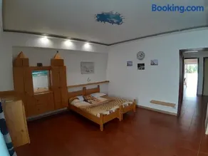 Penelope Cefalù - Free parking - Image 3
