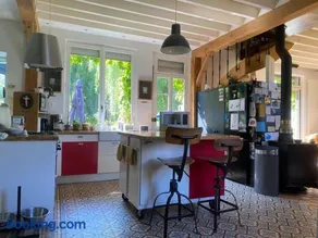 Maison sous le signe de l'art et de la verdure - Image 1