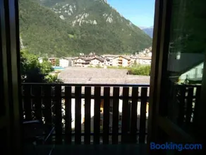 Bilocale a Piazza Brembana - Image 2