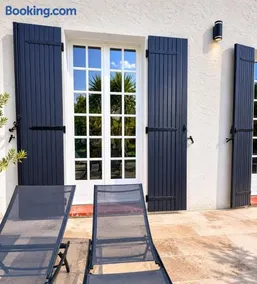 Proche Nice terrasse jardin vue exceptionnelle - Image 4