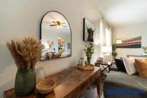 Stylish 2BR Groton Getaway Close to Everything! - Image 3