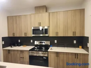 Edmonton New Build Retreat Near Parks & Trails - Image 4