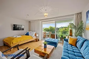 MAISUITES Eisvogel - Zentrale Luxuswohnung mit direktem Seeblick I Bis 4 Personen I Premiumküche I Boxspringbett I Kaffeevollautomat I Parkplatz I Barrierearm & Aufzug - Image 2