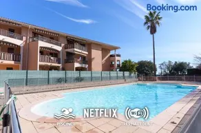 Le Cosy : Terrasse • Parking • Piscine • Clim - Image 1