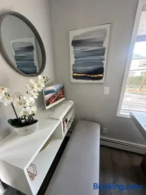Luxury 3Bed Private Apartment Near Manhattan - Image 2