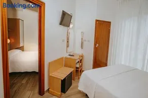Hotel Gabriella - Image 5