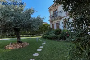 Tas Bahce Hotel Cunda - Image 1
