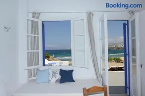 MARKOS BEACH rooms & studios - Image 3