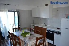 Appartamento nello splendido Borgo di Sant'Ambrogio - Dimora Rosetta - Image 2